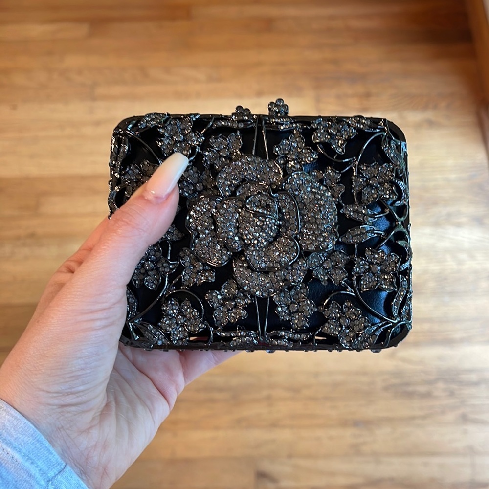 Small clutch